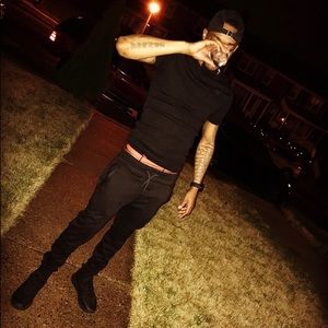 Meet your Posher, Beezy